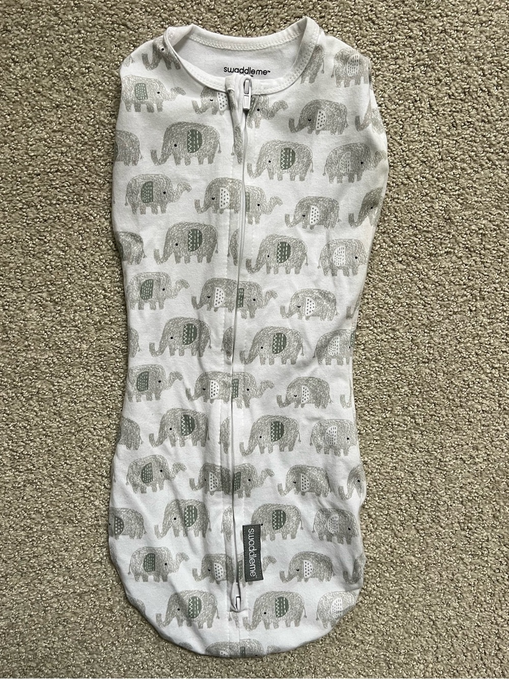 EUC SwaddleMe Pod Swaddle Gray Elephant Zip-Up Baby Sleep Sack 0-2 months